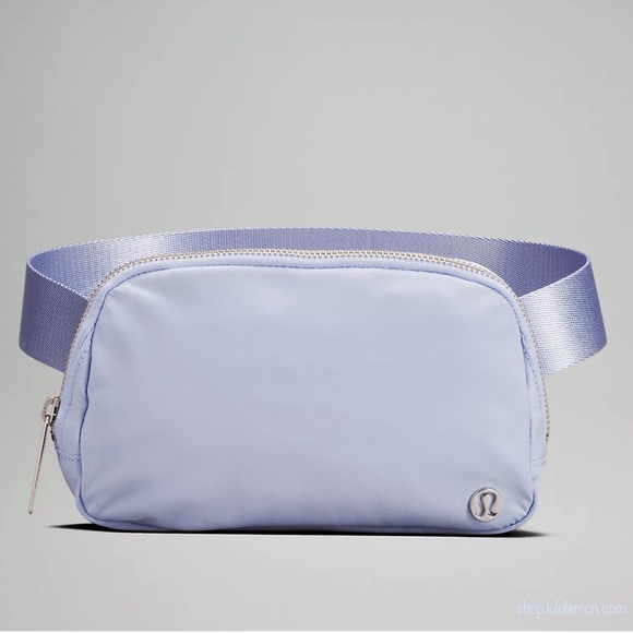 lululemon athletica Handbags - NWT Lululemon Everywhere Belt Bag 1L